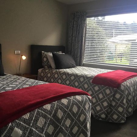 Bay Breeze Accommodation Cooks Beach Extérieur photo