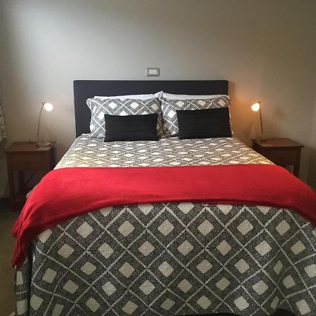 Bay Breeze Accommodation Cooks Beach Extérieur photo