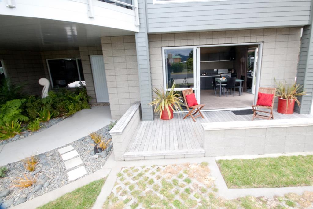 Bay Breeze Accommodation Cooks Beach Extérieur photo